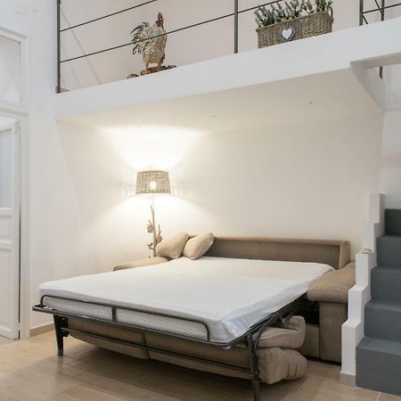 Casa Moneka Politeama Apartment Палермо Екстериор снимка